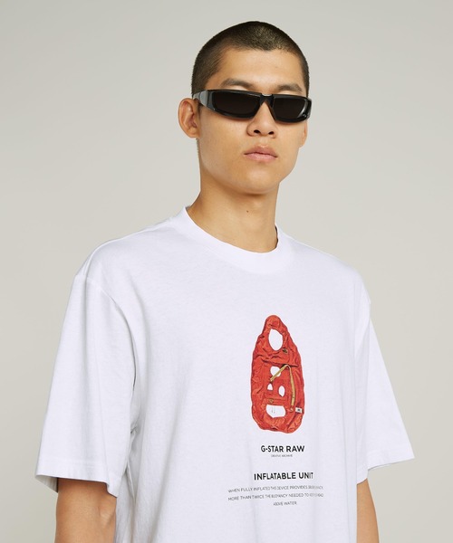 G-STAR（ジースター）の「Archive Print Boxy T-Shirt/アーカイブプリントボクシーフィットTシャツ（Tシャツ/カットソー・メンズ・ホワイト・SMALL/MEDIUM/LARGE/X-LARGE/X-SMALL）」の5枚目の写真