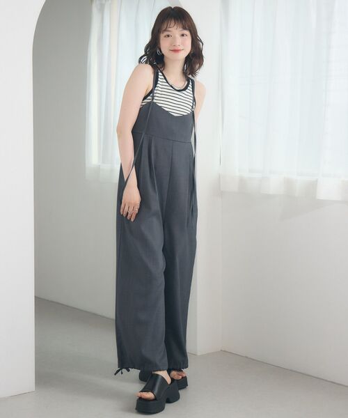 RETRO GIRL（レトロガール）の「ワイドサロペット2way（サロペット/オーバーオール・レディース・ブラック/ナチュラル/チャコールグレー/ベージュ・FREE）」の12枚目の写真