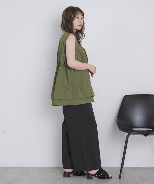 RETRO GIRL（レトロガール）の「ワイドサロペット2way（サロペット/オーバーオール・レディース・ブラック/ナチュラル/チャコールグレー/ベージュ・FREE）」の22枚目の写真