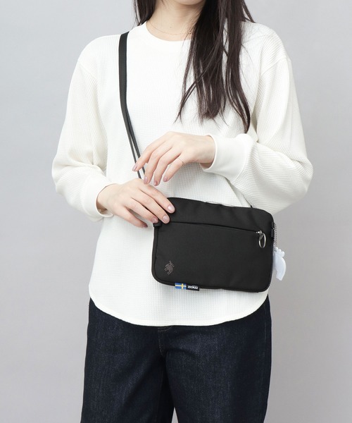 ESSENTIALS スマホショルダーバッグ ブラック ELEMENT 10《DEP.》BLACK EDGE/スマホショルダーバッグ – Numero