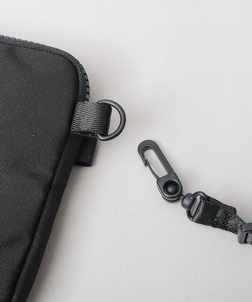 moz(モズ)の「軽量 撥水 ポリエステル 縦横 2WAY スマホ ミニショルダーバッグ(ショルダーバッグ・レディース・ブラック/ブルー/オフホワイト・FREE)」の22枚目の写真