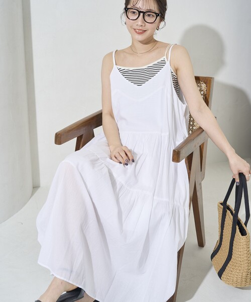 FREAK'S STORE（フリークスストア）の「限定展開　インド ティアード 切り替え キャミワンピース（ワンピース・レディース・オフホワイト/ブラウン系その他/ブラック/ネイビー/イエロー/レッド/ライトグレー・SMALL/MEDIUM）」の2枚目の写真