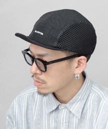Mr.COVER（ミスターカバー）の「ムラ染風 撥水ナイロン メッシュ切替 ジェット アンパイアキャップ 接触冷感スベリ使用（キャップ）」