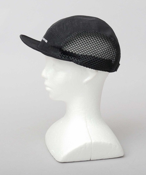 Mr.COVER（ミスターカバー）の「ムラ染風 撥水ナイロン メッシュ切替 ジェット アンパイアキャップ 接触冷感スベリ使用（キャップ・メンズ・ブラック・FREE）」の16枚目の写真