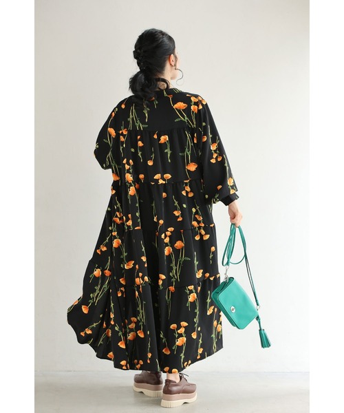 cawaii(カワイイ)の「(黒)夕陽色に染まる花柄ロングワンピース(紐付き)(ワンピース・レディース・ブラック・FREE)」の16枚目の写真