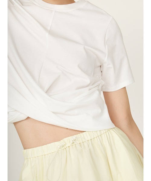 新品タグ付き☆emmiのコンパクトデザインTシャツ コンパクトデザインTシャツ(Tシャツ/カットソー)｜トップス