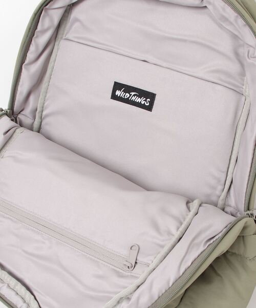 WILD THINGS（ワイルドシングス）の「WILD THINGS PUFF DAYPACK ナイロンボンディング バックパック 23L（バックパック/リュック・メンズ・カーキ/ブラック/グレー・FREE）」の19枚目の写真