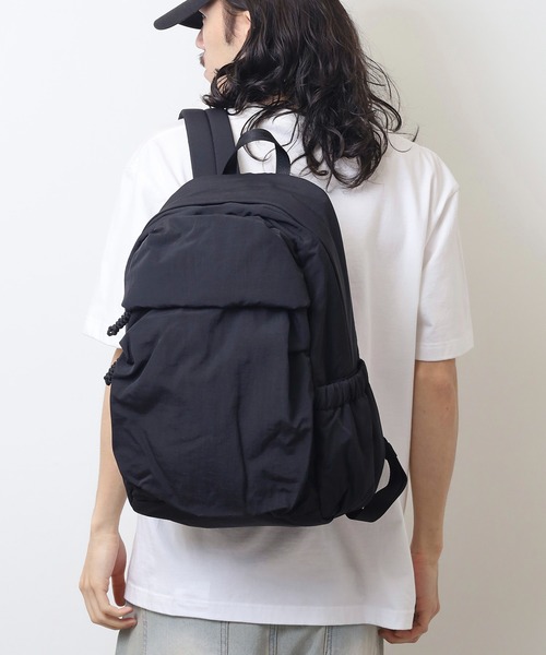 WILD THINGS（ワイルドシングス）の「WILD THINGS PUFF DAYPACK ナイロンボンディング バックパック 23L（バックパック/リュック・メンズ・カーキ/ブラック/グレー・FREE）」の15枚目の写真