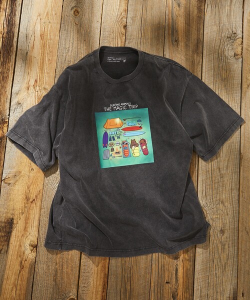 Jonas Claesson（ジョナスクレアッソン）の「JONAS CLAESSON/ジョナス クレアッソン The magic trip Short Sleeve Tee/ザ マジックトリップ プリントTシャツ（Tシャツ/カットソー・メンズ・ブラック/ホワイト/ライトグレー/イエロー・LARGE/MEDIUM）」の5枚目の写真