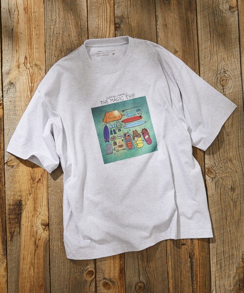 Jonas Claesson（ジョナスクレアッソン）の「JONAS CLAESSON/ジョナス クレアッソン The magic trip Short Sleeve Tee/ザ マジックトリップ プリントTシャツ（Tシャツ/カットソー・メンズ・ブラック/ホワイト/ライトグレー/イエロー・LARGE/MEDIUM）」の15枚目の写真
