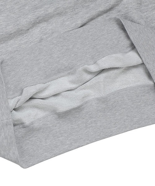 DAIWA PIER39（ダイワピア39）の「DAIWA PIER39 / ダイワ ピアサーティナイン：TECH SWEAT CREW FREEDOM SLEEVE：BE-50025[PIE]（スウェット・メンズ・トップグレー/ブラック・M/L/XL）」の8枚目の写真