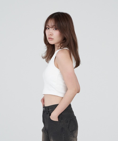 RAY CASSIN（レイカズン）の「プレート付ピグメントパット付タンクトップ（タンクトップ・レディース・ホワイト/レッド/ブラック/グレー・FREE）」の6枚目の写真