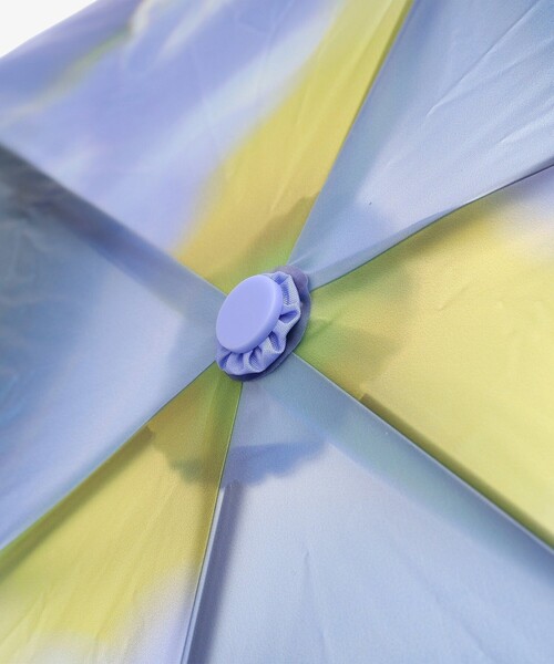 Afternoon Tea（アフタヌーンティー）の「フラワー＆スカイクリア折りたたみ傘 雨傘（折りたたみ傘・レディース・ブルー・ONE SIZE）」の5枚目の写真