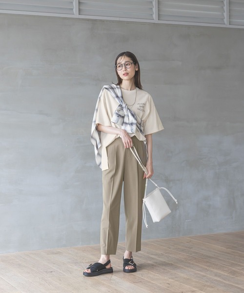 GLOBAL WORK（グローバルワーク）の「らくっションクロスベルトサンダル/327924（サンダル・レディース・ベージュ/ブラック/アイボリー・MEDIUM/LARGE/SMALL）」の16枚目の写真