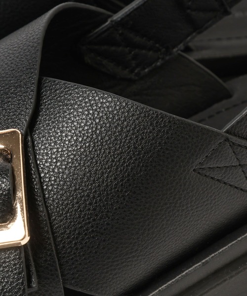 GLOBAL WORK（グローバルワーク）の「らくっションクロスベルトサンダル/327924（サンダル・レディース・ベージュ/ブラック/アイボリー・MEDIUM/LARGE/SMALL）」の6枚目の写真