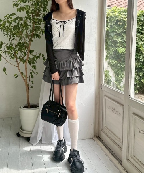 OLIVE des OLIVE(オリーブデオリーブ)の「【万能インナー】チュールフリルキャミソール(キャミソール・レディース・オフホワイト/ブラック/ホワイト・FREE)」の15枚目の写真