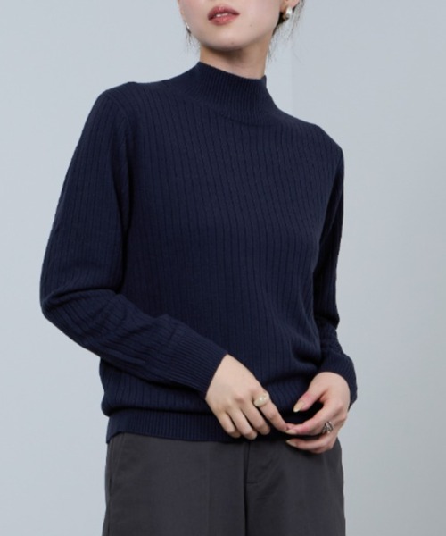 【新品同様】ブラミンク ウール カシミヤ ニット ネイビー ロゴ刺繍 ハイネック 新品同様】ブラミンク ウール カシミヤ ニット ネイビー ロゴ刺繍