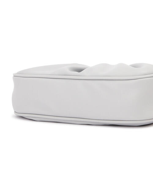 EDIT COLOGNE（エディットコロン）の「リボンパフバッグ（ショルダーバッグ・レディース・ホワイト/ブルー・ﾌﾘ-）」の8枚目の写真