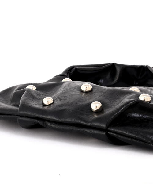 FREE'S MART（フリーズマート）の「スタッズ付きワンショルダーバッグ（ハンドバッグ・レディース・イエロー/ブラック・ﾌﾘ-）」の8枚目の写真