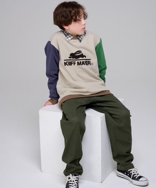KRIFF MAYER Kid's Collection(クリフメイヤーキッズコレクション)の「サガラ刺繍裏起毛クルー(ロゴ)(スウェット・キッズ・ナチュラル/ベージュ/チャコール/カラフル/グリーン/レッド/ブラウン/パープル・170/160/150/130/120/140)」の15枚目の写真