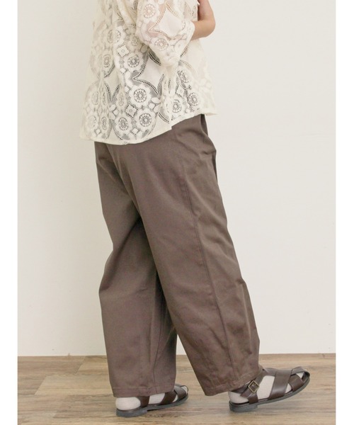 Samansa Mos2(サマンサ モスモス)の「サーカスチノパンツ(チノパンツ・レディース・カーキ/ブラウン・マルチサイズ)」の10枚目の写真