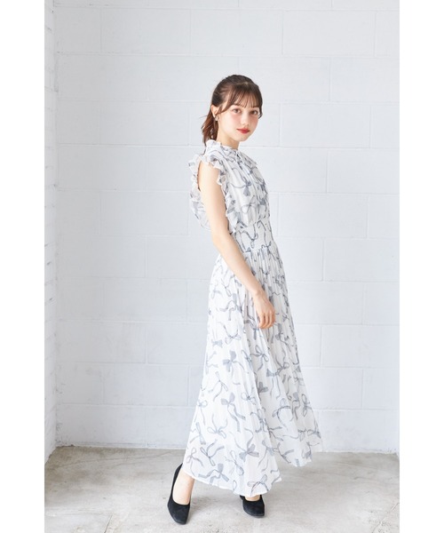 tocco＆フリル付きウエストシャーリングリボンプリントプリーツワンピース リボン＆フリル付きウエストシャーリングリボンプリントプリーツ