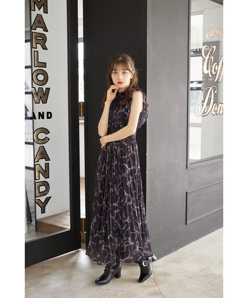 tocco closet（トッコ　クローゼット）の「リボン＆フリル付きウエストシャーリングリボンプリントプリーツワンピース（ワンピース・レディース・ブラウン/ブラック/オフホワイト/ピンク/ワイン・M）」の16枚目の写真
