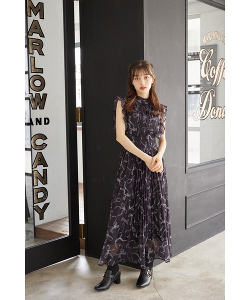 ア*ン様 リボン&フリル付きウエストシャーリングリボンプリントプリーツワンピース リボン&フリル付きウエストシャーリングリボンプリントプリーツ