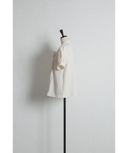 tocco closet(トッコ クローゼット)の「【ZOZO限定】ピンタック半袖ボウタイブラウス(シャツ/ブラウス・レディース・ベージュ/ピンク/オフホワイト/ブルー・M)」の5枚目の写真