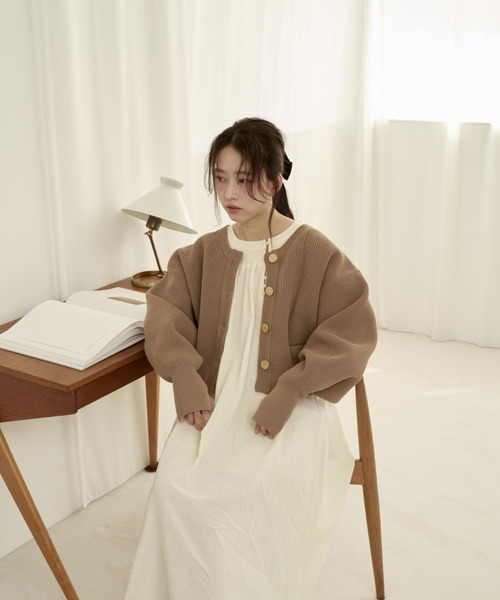 moi tytto（モイテュット）の「シアーロングワンピース（ワンピース・レディース・ベージュ/ナチュラル・FREE/SMALL）」の4枚目の写真