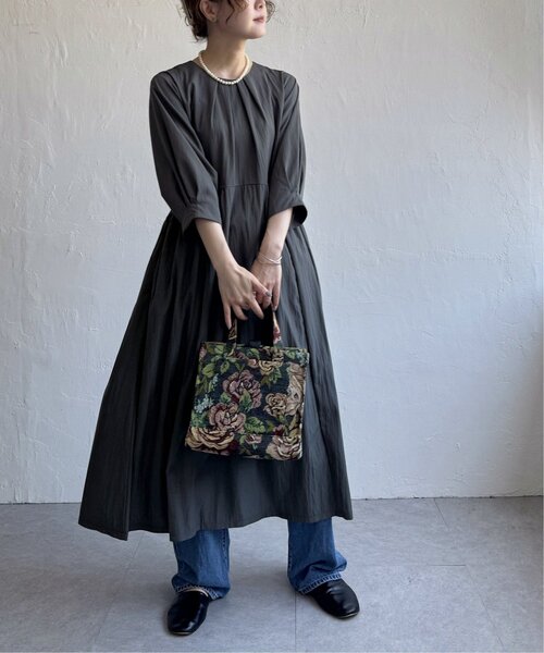 LBC（エルビーシー）の「ジャガード手持ちロゴバッグ（トートバッグ・レディース・ライトブルー/ネイビー/ブラウン・FREE）」の6枚目の写真