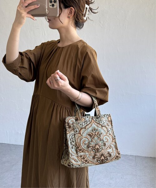 LBC（エルビーシー）の「ジャガード手持ちロゴバッグ（トートバッグ・レディース・ライトブルー/ネイビー/ブラウン・FREE）」の9枚目の写真