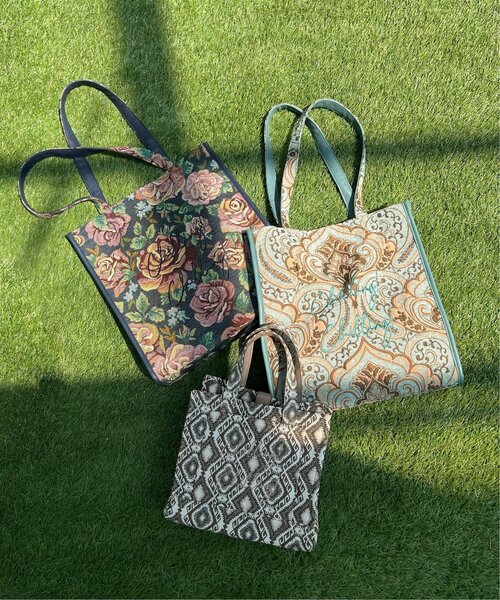 LBC（エルビーシー）の「ジャガード手持ちロゴバッグ（トートバッグ・レディース・ライトブルー/ネイビー/ブラウン・FREE）」の11枚目の写真