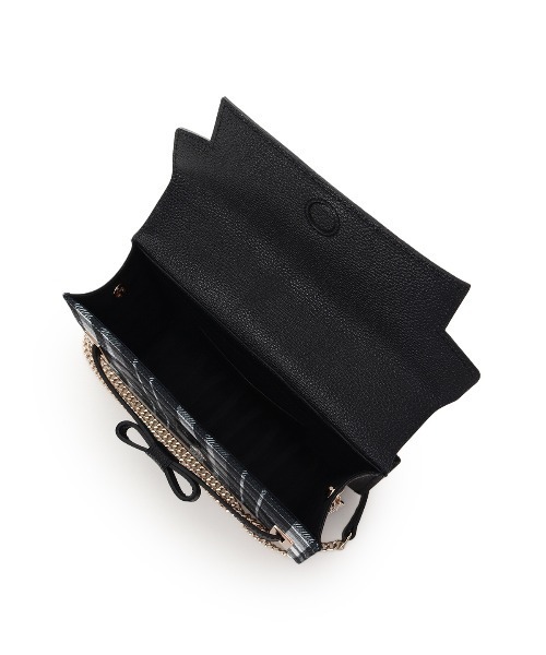 Samantha Thavasa（サマンサタバサ）の「チェック柄エムシュシュⅢ ショルダーバッグ 大サイズ（ショルダーバッグ・レディース・ブラック/グレイッシュベージュ/オフホワイト・FREE）」の4枚目の写真