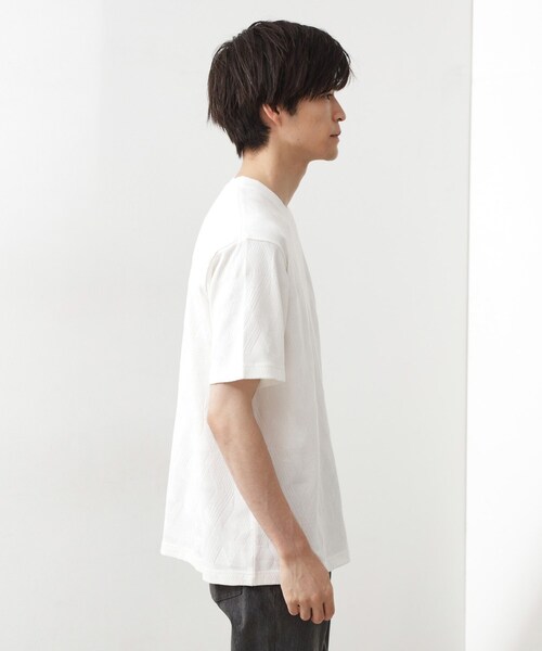 THE SHOP TK (ザ ショップ ティーケー )の「パターンジャカード半袖Tシャツ【洗濯機OK】(Tシャツ/カットソー・メンズ・オフホワイト/ブラック・04/03/02/01)」の4枚目の写真