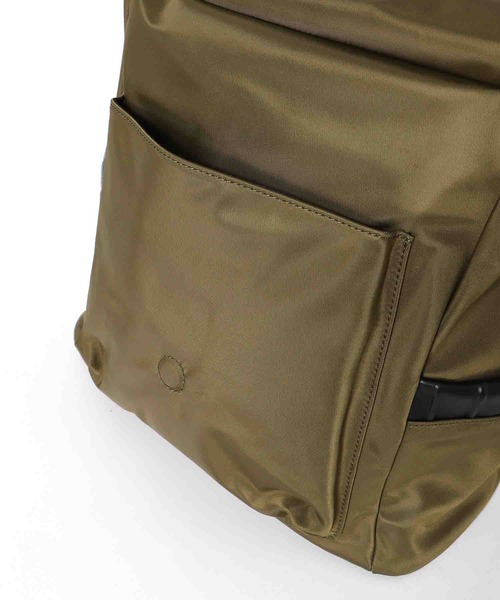 Cepica（セピカ）の「牛革×撥水ナイロン3Wayリュック（バックパック/リュック・レディース・ブラック/カーキ・FREE）」の8枚目の写真