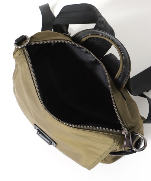 Cepica（セピカ）の「牛革×撥水ナイロン3Wayリュック（バックパック/リュック・レディース・ブラック/カーキ・FREE）」の14枚目の写真