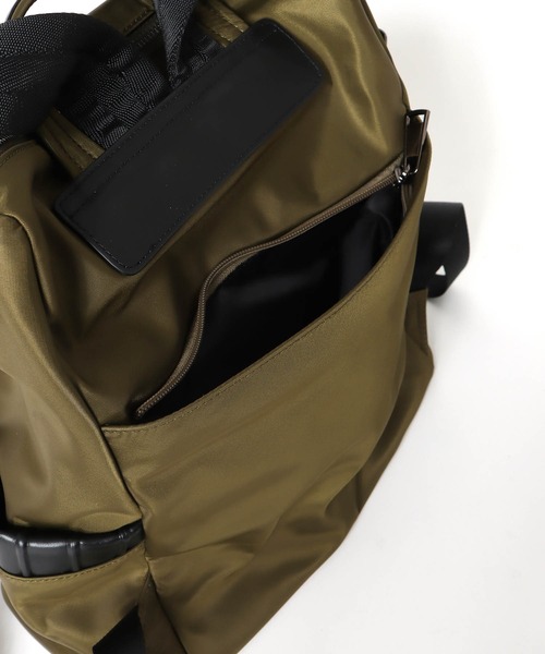 Cepica（セピカ）の「牛革×撥水ナイロン3Wayリュック（バックパック/リュック・レディース・ブラック/カーキ・FREE）」の12枚目の写真