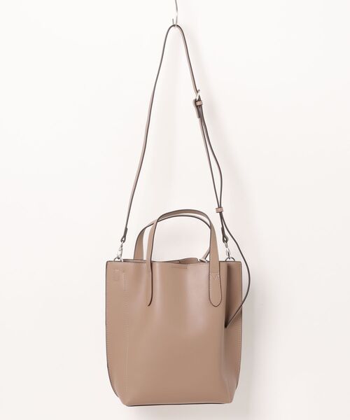 Legato Largo（レガートラルゴ）の「【Legato Largo】LG-P0117 かるいかばん 縦型2WAY ショルダーバッグ（ショルダーバッグ・レディース・ブラック/キャメル/グレイッシュベージュ/アイボリー・FREE）」の5枚目の写真