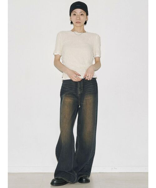 VEQUM（VEQUM）の「【VEQUM】RIM WIDE JEANS（デニムパンツ・レディース・インディゴブルー/ブラウン・24/25/26）」の18枚目の写真