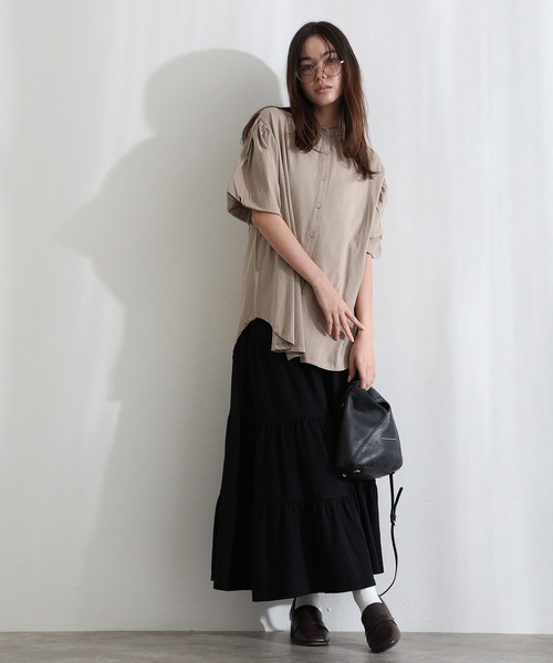 ElegChic(エレグシック)の「ブラウス風パフスリーブカットソー(Tシャツ/カットソー・レディース・オフホワイト/ミント/ブラック/ベージュ/チャコールグレー・XL/4L/M)」の4枚目の写真