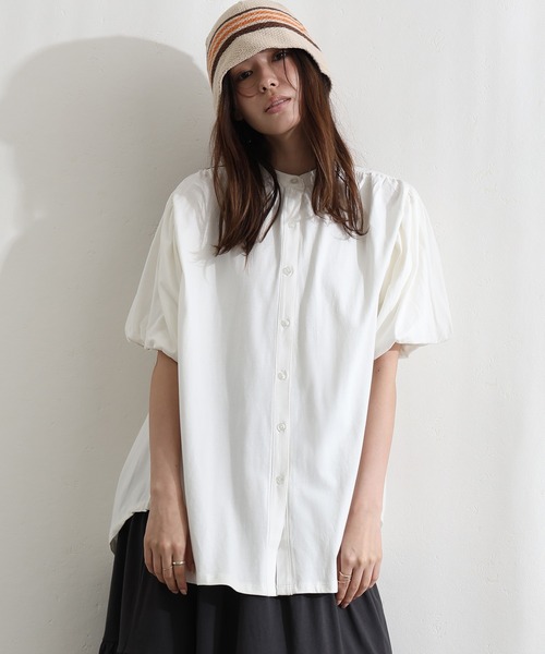 ElegChic(エレグシック)の「ブラウス風パフスリーブカットソー(Tシャツ/カットソー・レディース・オフホワイト/ミント/ブラック/ベージュ/チャコールグレー・XL/4L/M)」の2枚目の写真