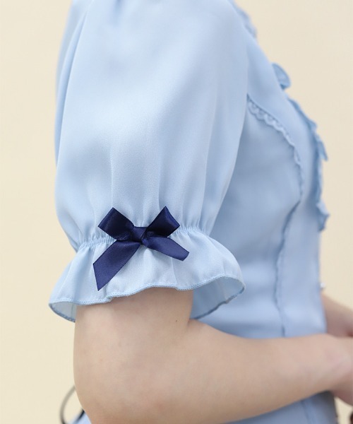 axes femme POETIQUE(アクシーズファムポエティック)の「バックレースアップロングブラウス(シャツ/ブラウス・レディース・サックスブルー/ブラック/ホワイト・MEDIUM)」の11枚目の写真
