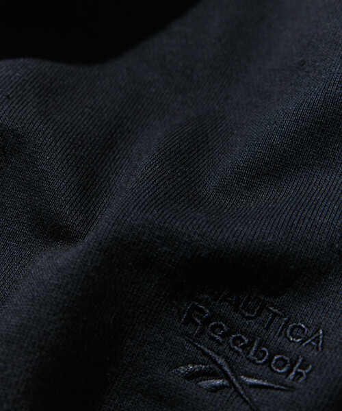 NAUTICA(ノーティカ)の「Reebok×NAUTICA/リーボック×ノーティカ 【Exclusive】 ダブルネーム アーチロゴ ヘビーウェイト クルーネックスウェット(スウェット・メンズ・ネイビー/グレー/ブラック・LARGE/X-LARGE/MEDIUM/SMALL)」の11枚目の写真