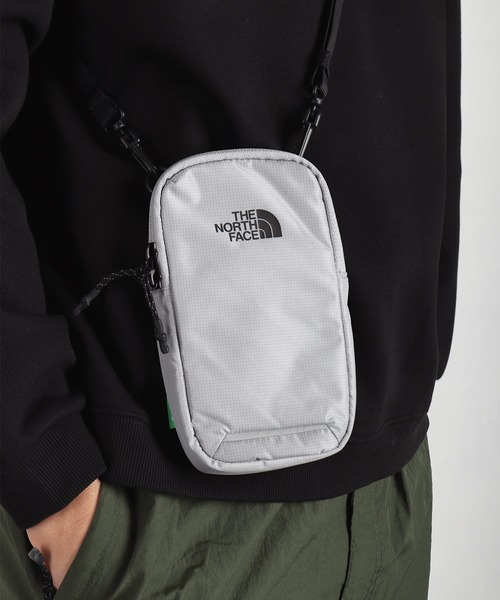 THE NORTH FACE(ザノースフェイス)の「【韓国限定・日本未入荷】THE NORTH FACE ASCEND MULTI TREKKING POUCH / ノースフェイス アセンド マルチ トレッキングポーチ(ショルダーバッグ・メンズ・ブラック/ライトベージュ/グレー・FREE)」の1枚目の写真