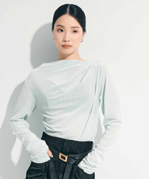 STUDIOUS(ステュディオス)の「【STUDIOUS/ステュディオス】Velours Long Tee/ベロアロングティー/カットソー/トップス/シアーベロア(Tシャツ/カットソー・レディース・ブラック/ネイビー/ミント/グレー系その他・FREE)」の14枚目の写真