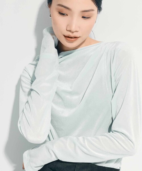 STUDIOUS(ステュディオス)の「【STUDIOUS/ステュディオス】Velours Long Tee/ベロアロングティー/カットソー/トップス/シアーベロア(Tシャツ/カットソー・レディース・ブラック/ネイビー/ミント/グレー系その他・FREE)」の13枚目の写真