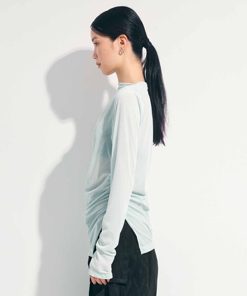 STUDIOUS(ステュディオス)の「【STUDIOUS/ステュディオス】Velours Long Tee/ベロアロングティー/カットソー/トップス/シアーベロア(Tシャツ/カットソー・レディース・ブラック/ネイビー/ミント/グレー系その他・FREE)」の8枚目の写真