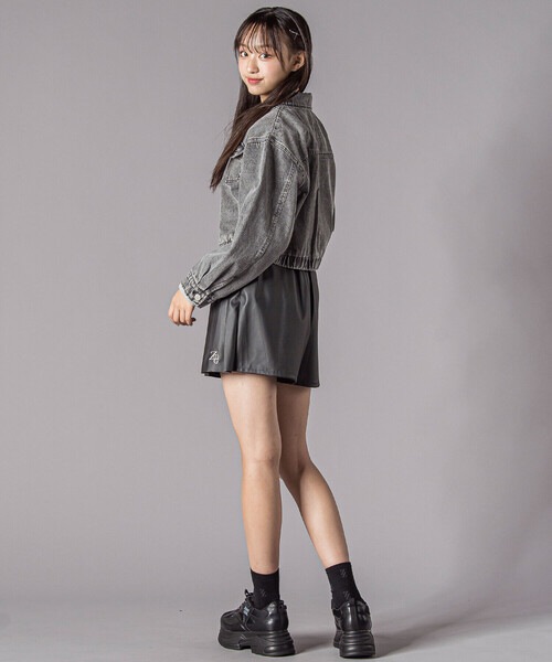 ZIDDY(ジディ)の「デニムジャケット(130~160cm)(デニムジャケット・キッズ・グレー・150cm/130cm/140cm/FREE)」の3枚目の写真