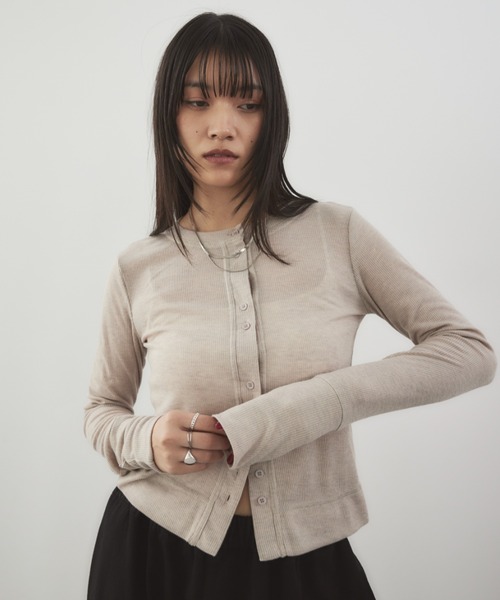 HANNE（アン）の「シアーリブカーディガン（カーディガン/ボレロ・レディース・ブラック/グレー/チャコールグレー/ベージュ/ネイビー/マスタード/ホワイト/ブラウン/ピンク・FREE）」の21枚目の写真